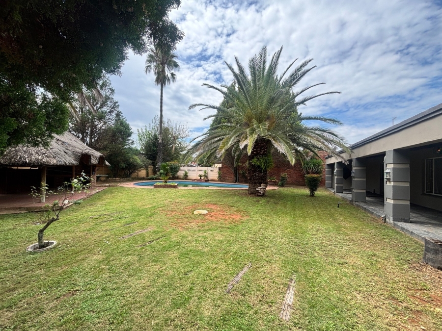 3 Bedroom Property for Sale in La Hoff North West
